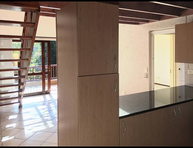1 BEDROOM APARTMENT FOR SALE IN PINESLOPES